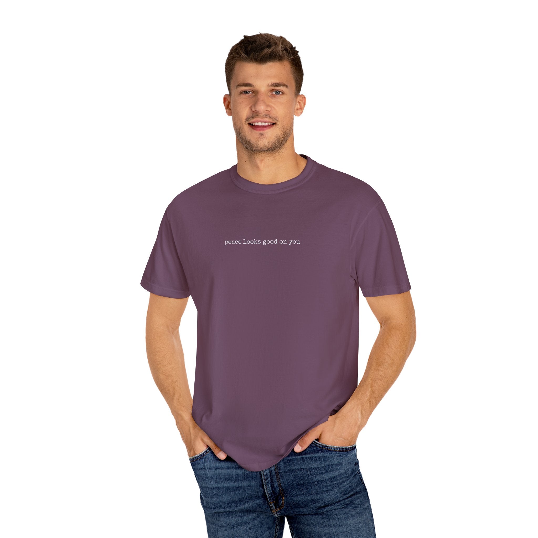 PEACE LOOKS GOOD ON YOU – Everyday Statement Tee
